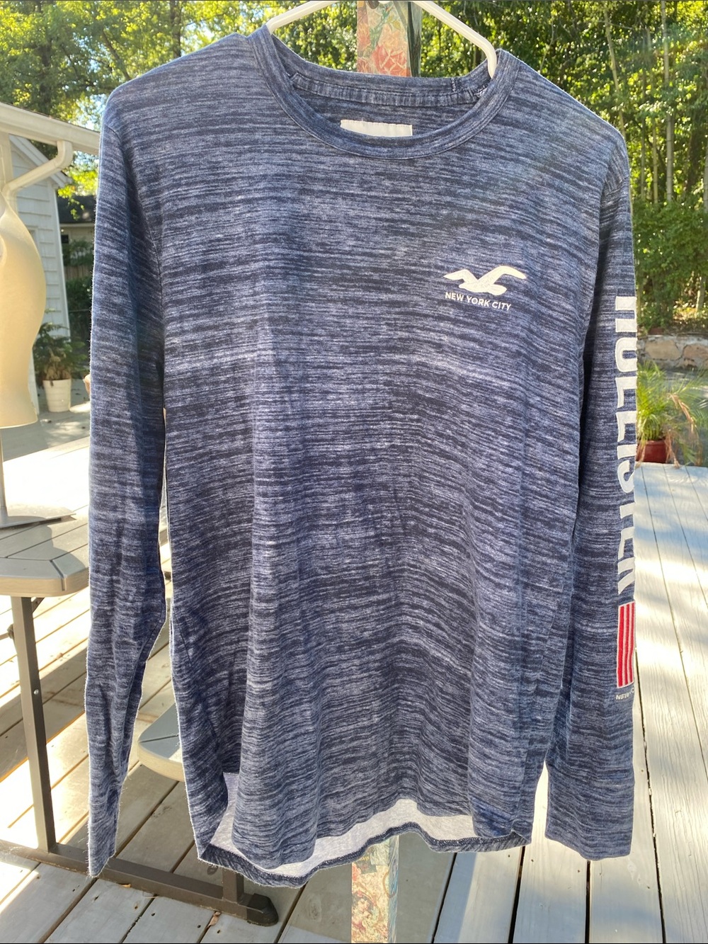 Hollister Long Sleeve Heathered Navy Blue Tee with Sleeve Logo NWOT 20.5” p to p